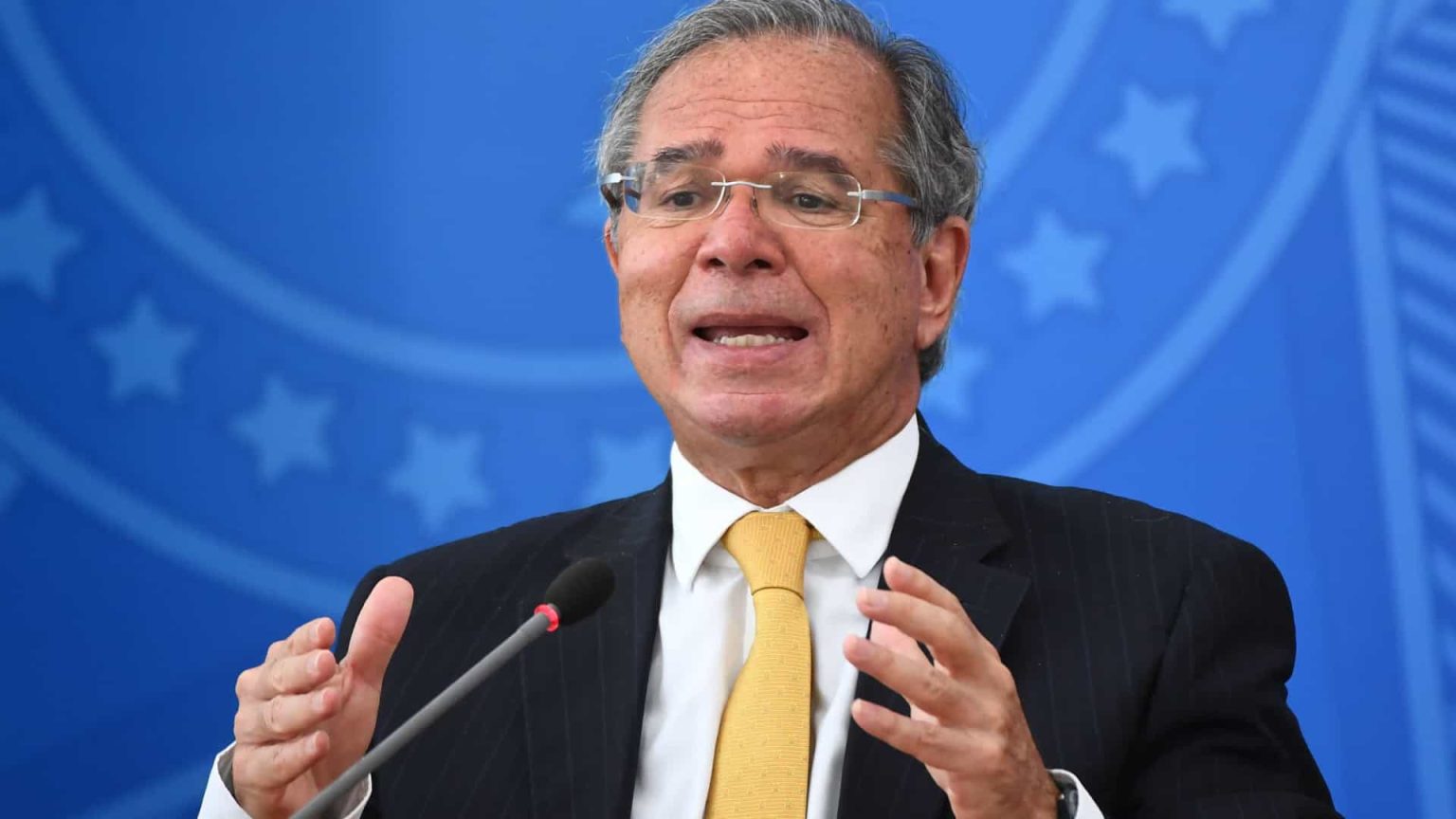 Brasil dará isenção de Imposto de Renda para investidor estrangeiro, diz Guedes