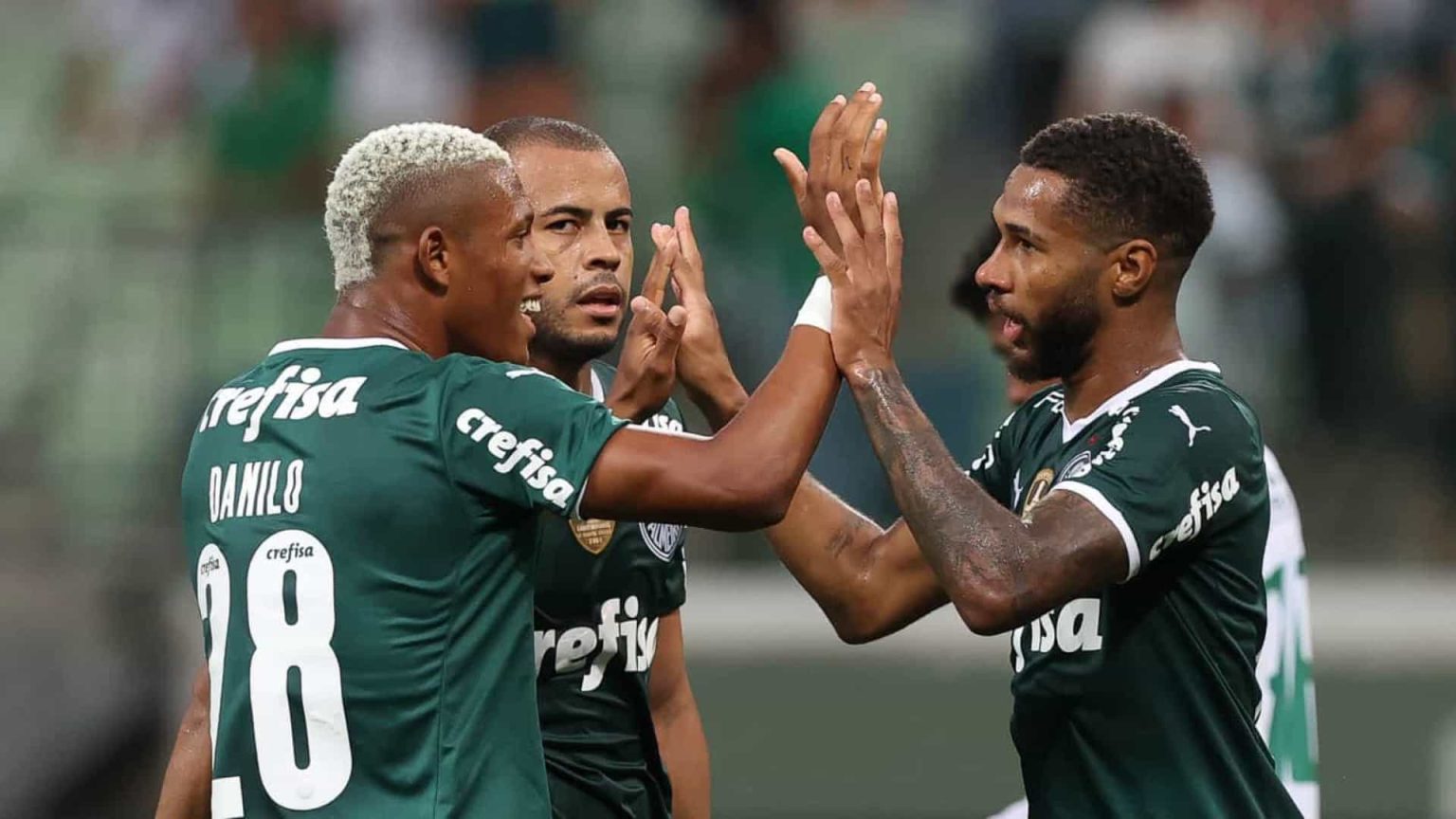 Com time misto, Palmeiras bate Guarani e fica perto da classificação no Paulistão