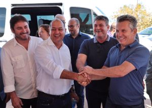 Governador Mauro Mendes assina convênios e inaugura obra em Nova Lacerda