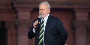 Lula indica que talvez não dispute a reeleição em 2026, caso seja eleito